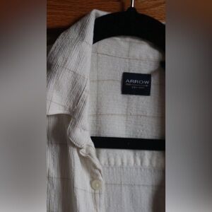 S - Vintage Arrow Button down short sleeve